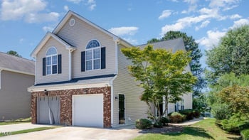 2053 Thornblade Dr, Raleigh, NC 27604