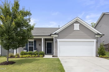 2053 Water Marsh Trl, Fuquay Varina, NC 27526