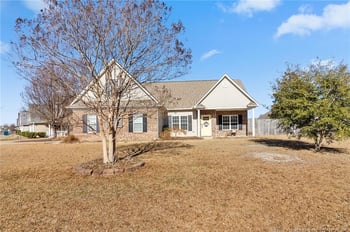 2053 Yellowbrick Rd, Fayetteville, NC 28314