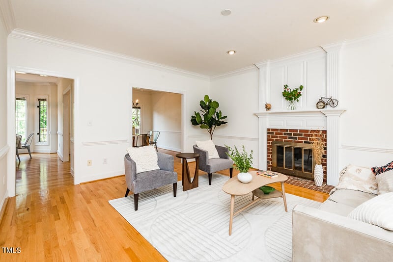 2054 Carriage Way, Chapel Hill, NC 27517
