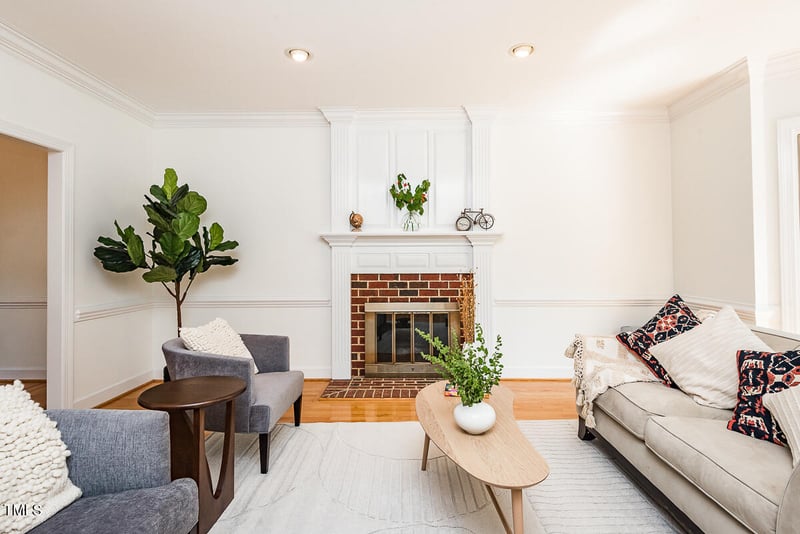 2054 Carriage Way, Chapel Hill, NC 27517