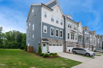 2055 Eva Pearl Dr, Apex, NC 27502