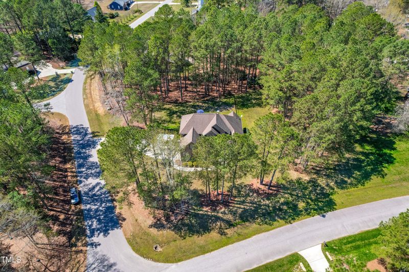 2057 Queen Charlotte Pl, Raleigh, NC 27610