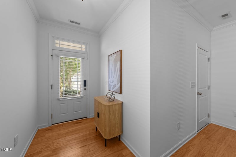 2057 Tanners Mill Dr, Durham, NC 27703