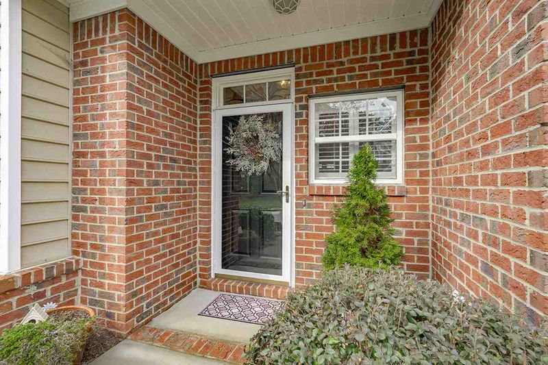 2058 White Pond Ct, Apex, NC 27523