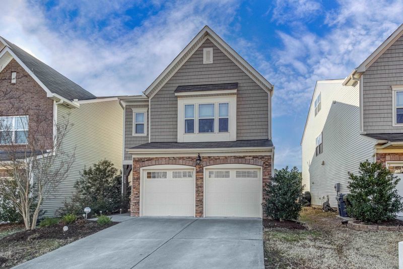 2059 October Dr, Durham, NC 27703