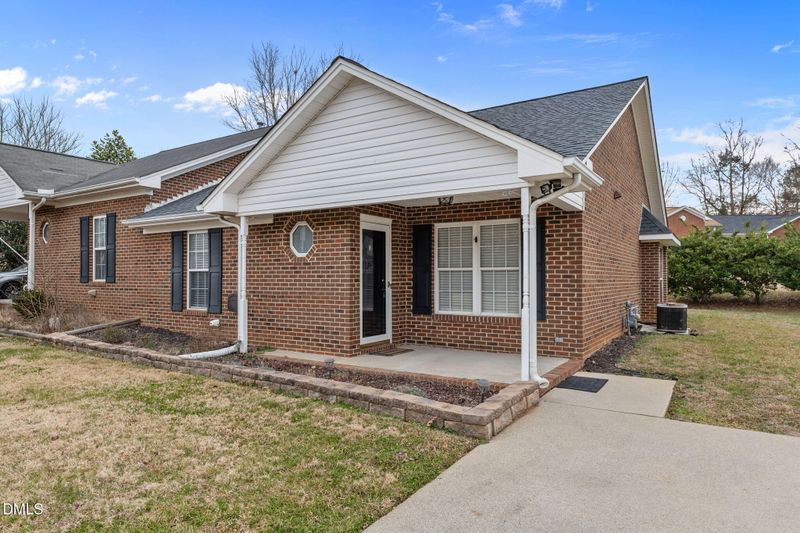 205a Mallard Creek Dr, Graham, NC 27253