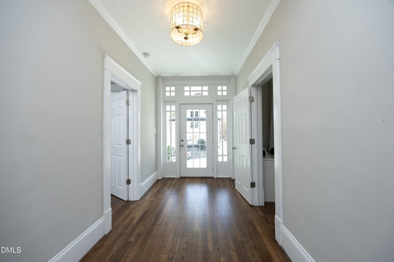 206 Ashe Ave, Raleigh, NC 27605
