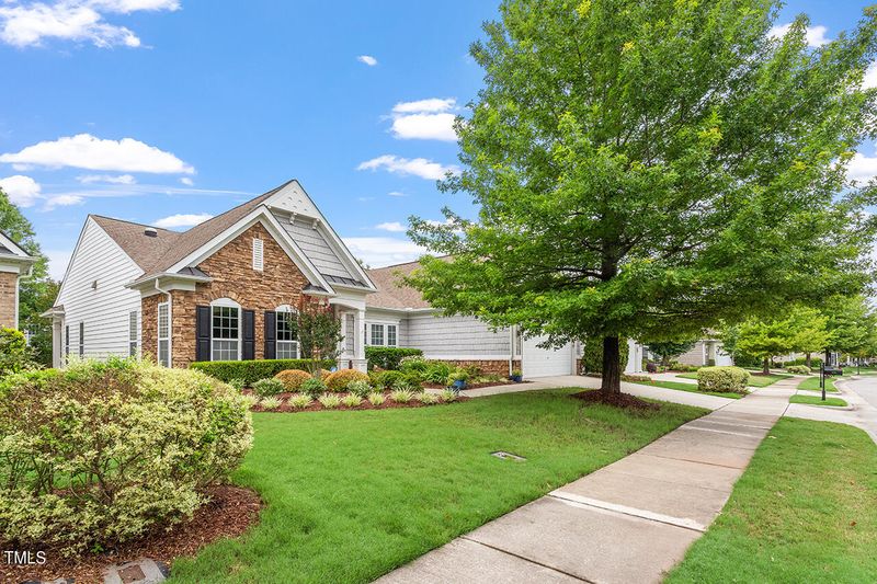 206 Beckingham Loop, Cary, NC 27519