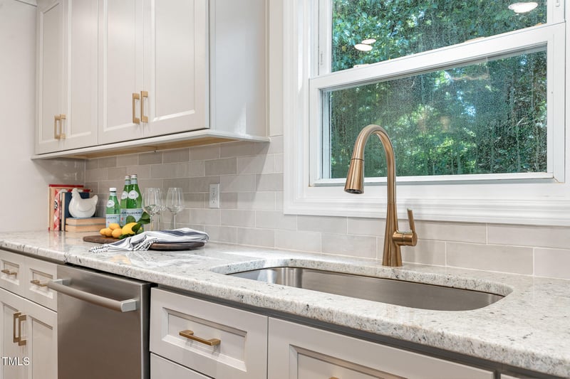 206 Bickett Blvd, Raleigh, NC 27608