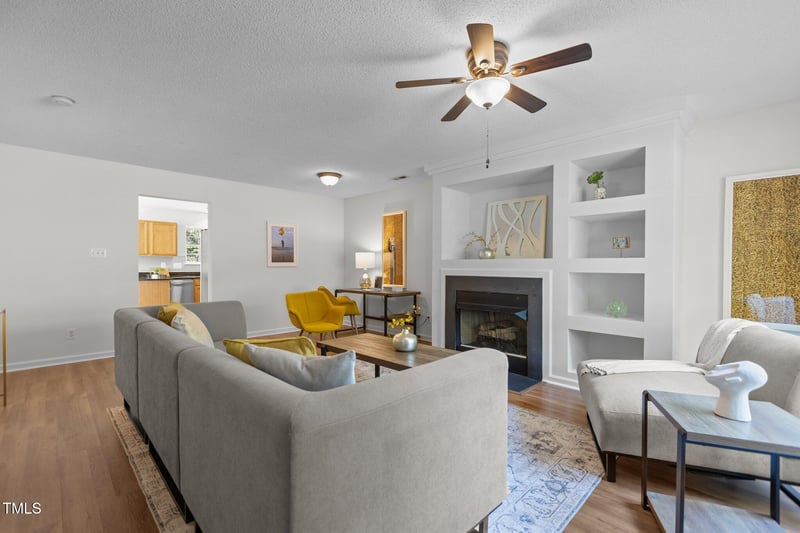 206 Black Bird Ct, Cary, NC 27511