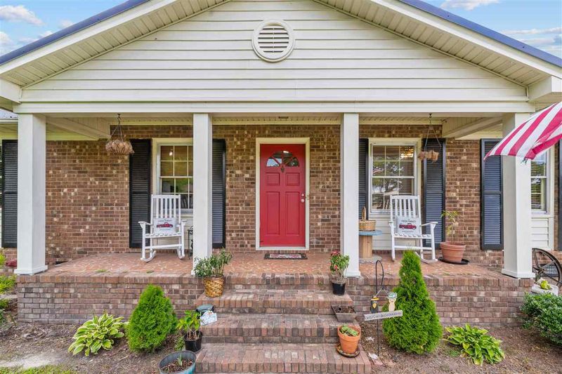 206 Briarcliff Dr, Dunn, NC 28334