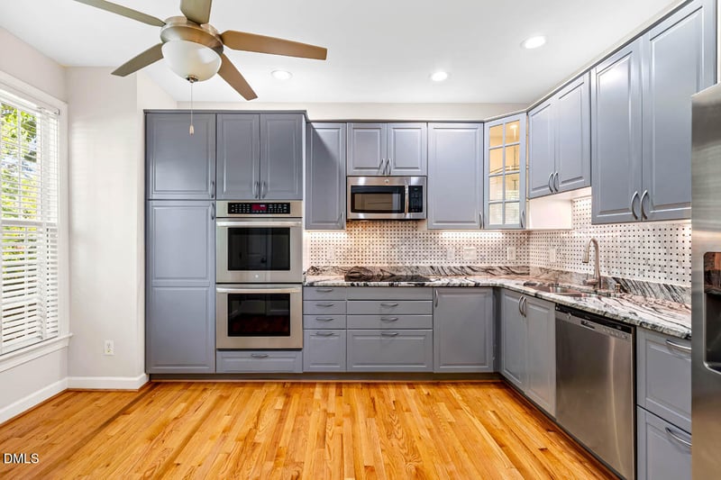 206 Brookgreen Dr, Chapel Hill, NC 27516
