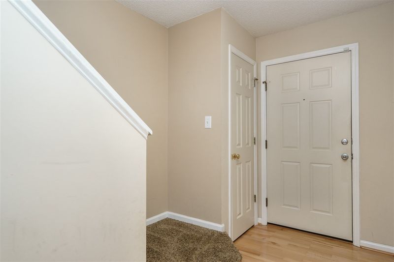 206 Candace Pl, Cary, NC 27513