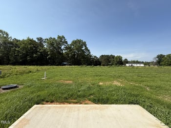 206 Coharie Dr, Lillington, NC 27546