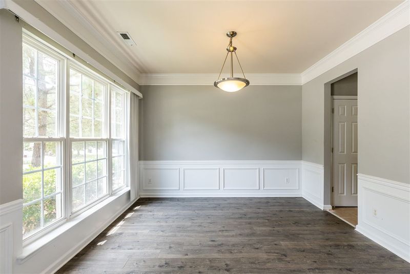 206 Crescendo Dr, Morrisville, NC 27560