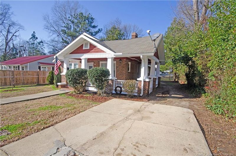 206 Cross St, Sanford, NC 27330