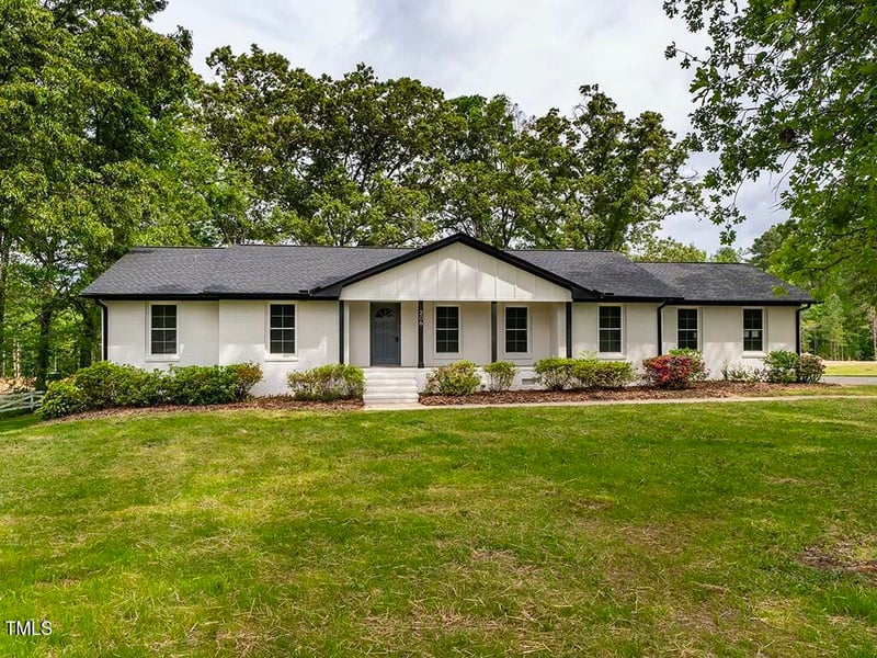 206 Ellington Rd, Graham, NC 27253