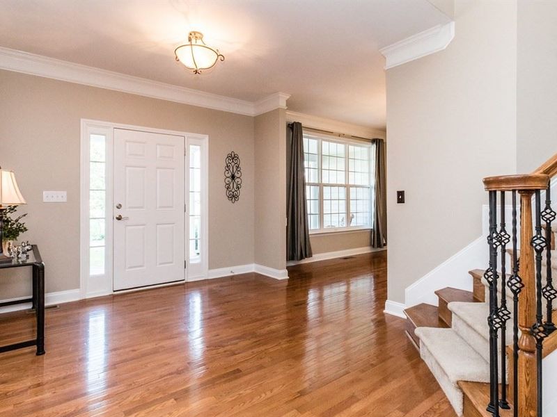 206 Elshur Way, Morrisville, NC 27560