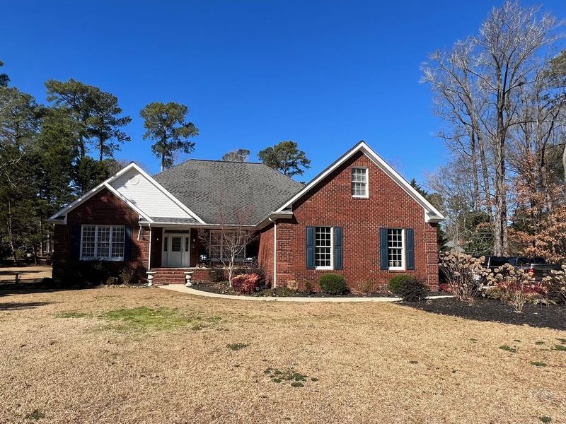 206 Fox Den Ln, Goldsboro, NC 27534