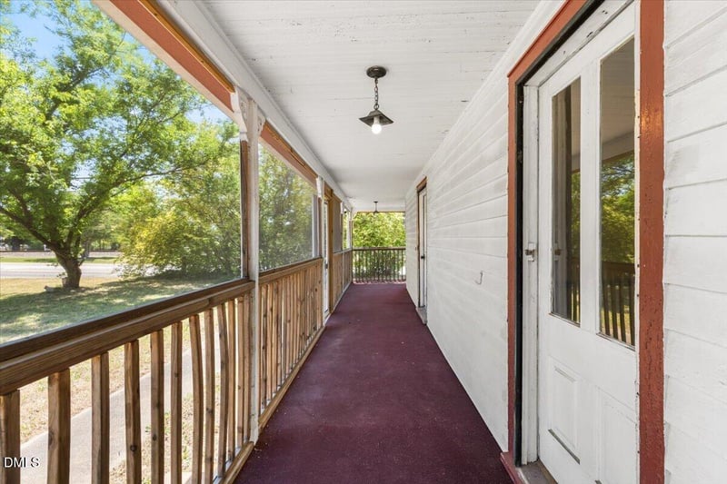 206 Garner Rd, Garner, NC 27529