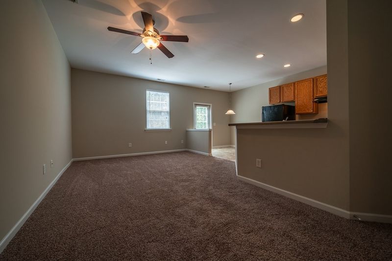 206 Grindstone Dr, Apex, NC 27502
