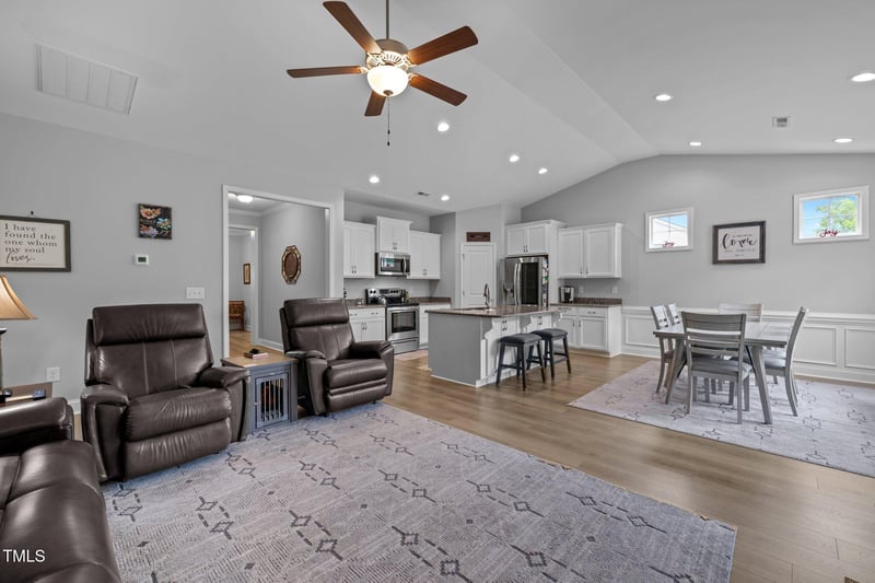 206 Heart Pine Dr, Wendell, NC 27591