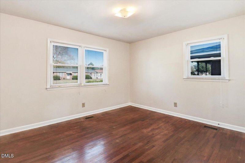 206 Herbert St, Goldsboro, NC 27530