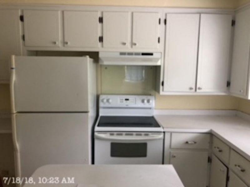 206 Highland Ave, Burlington, NC 27217