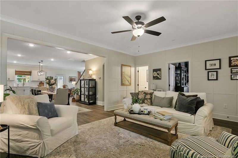 206 Hinsdale Ave, Fayetteville, NC 28305