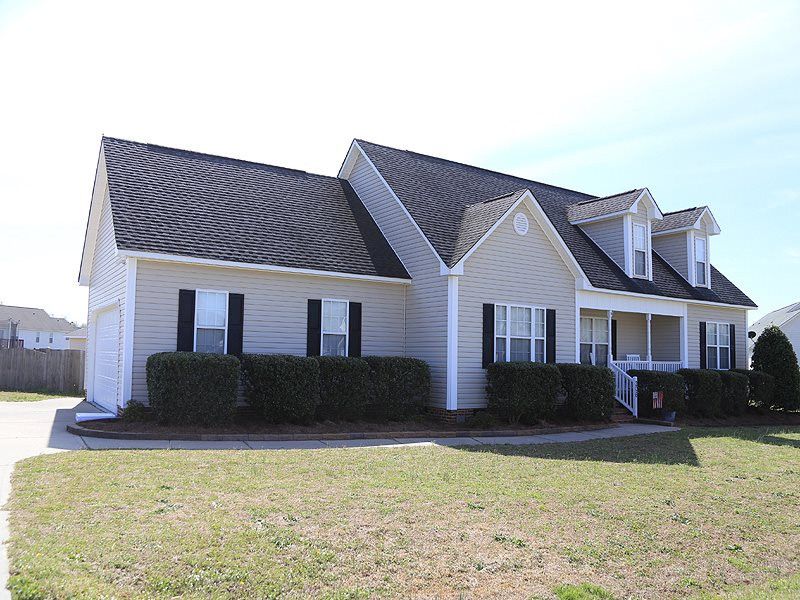 206 Jesse Dr, Smithfield, NC 27577