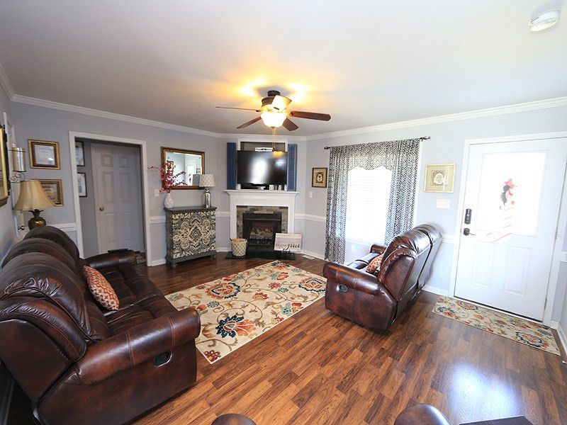 206 Jesse Dr, Smithfield, NC 27577