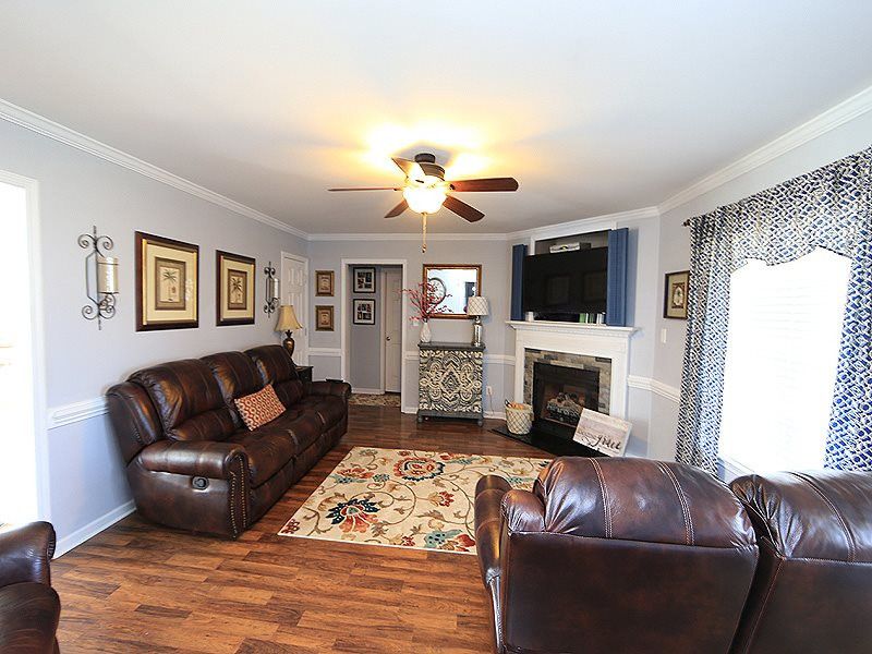 206 Jesse Dr, Smithfield, NC 27577