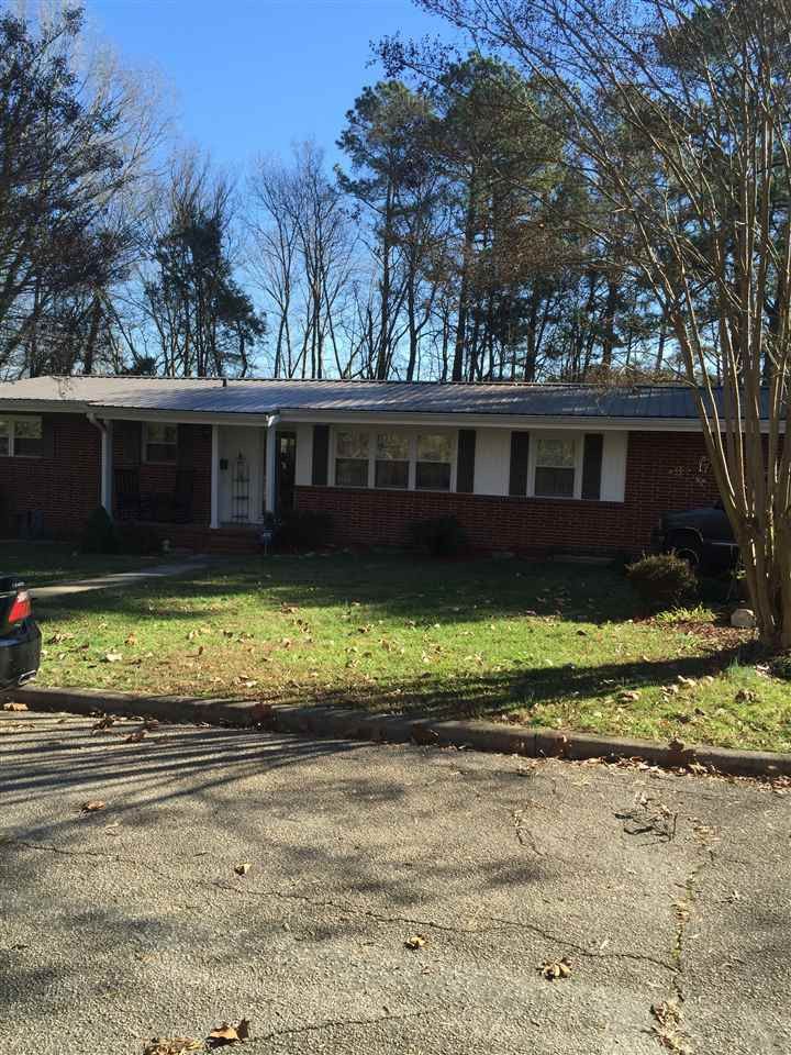 206 John St, Louisburg, NC 27549