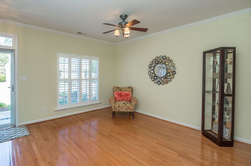 206 Joshua Glen Dr, Cary, NC 27519