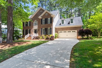 206 Kettlebridge Dr, Cary, NC 27511