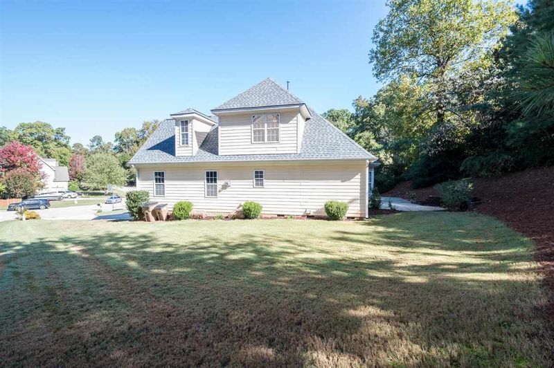 206 Kinvara Ct, Wake Forest, NC 27587