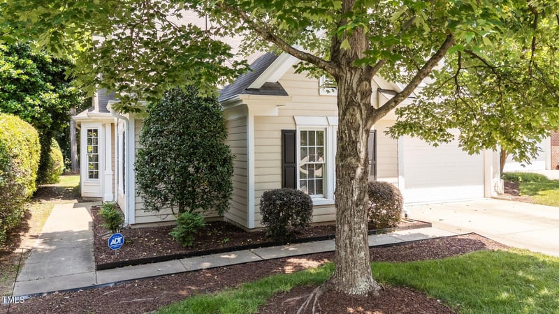 206 Lake Brandt Dr, Cary, NC 27519