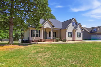 206 Laurel Dr, Pikeville, NC 27863