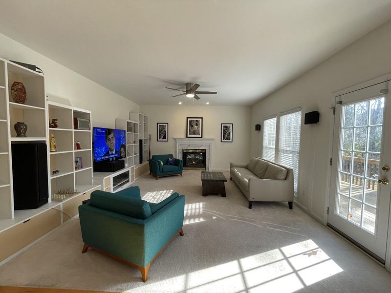 206 Laurens Way, Chapel Hill, NC 27516