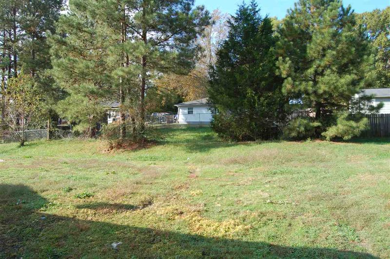 206 Lynn Rd, Durham, NC 27703