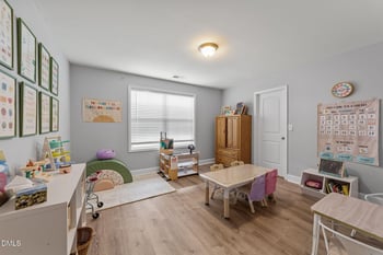 206 National Dr, Clayton, NC 27527