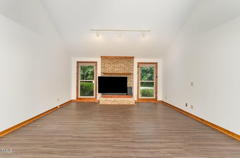 206 Northcliff Dr, Durham, NC 27712