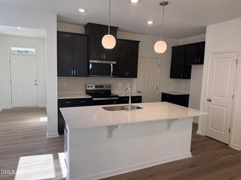 206 Parker Ln, Mebane, NC 27302