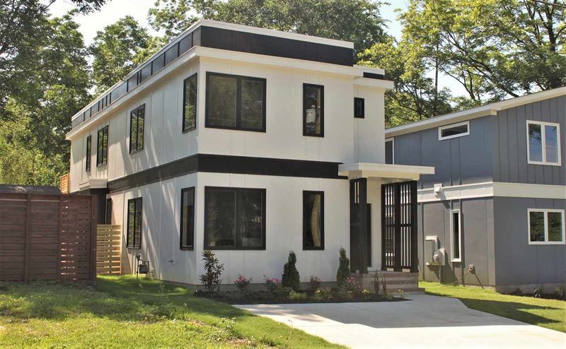 206 Parrish St, Raleigh, NC 27610