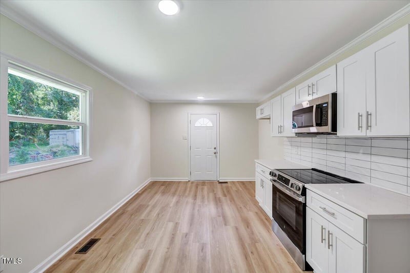 206 Plaza Dr, Garner, NC 27529
