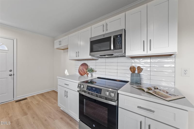 206 Plaza Dr, Garner, NC 27529