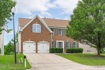 206 Redwood Park Dr, Morrisville, NC 27560