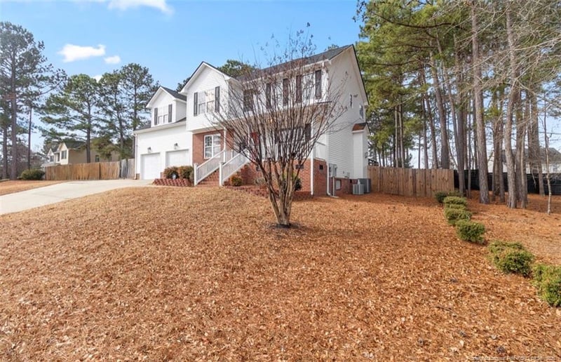 206 Rolling Stone Ct, Sanford, NC 27332