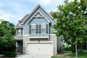 206 Roundhouse Ln, Morrisville, NC 27560